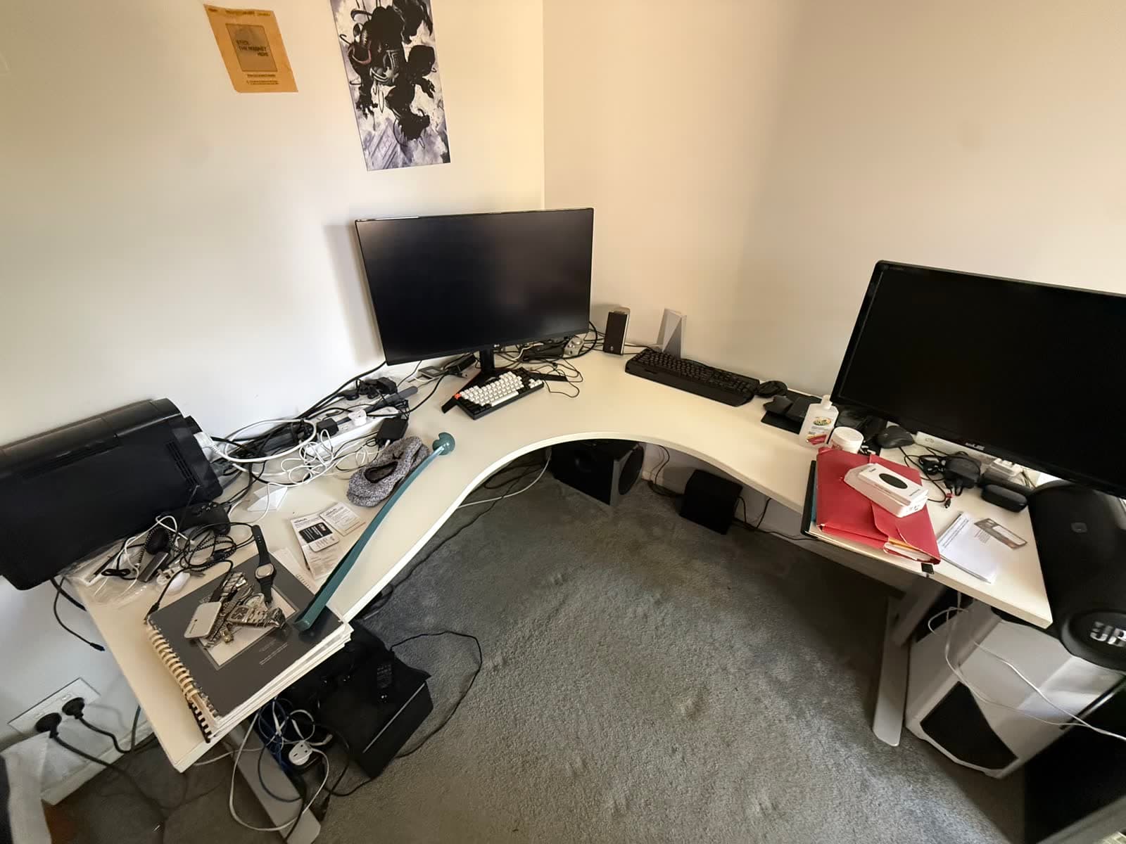 Curved Corner Workstation Desk photo 2